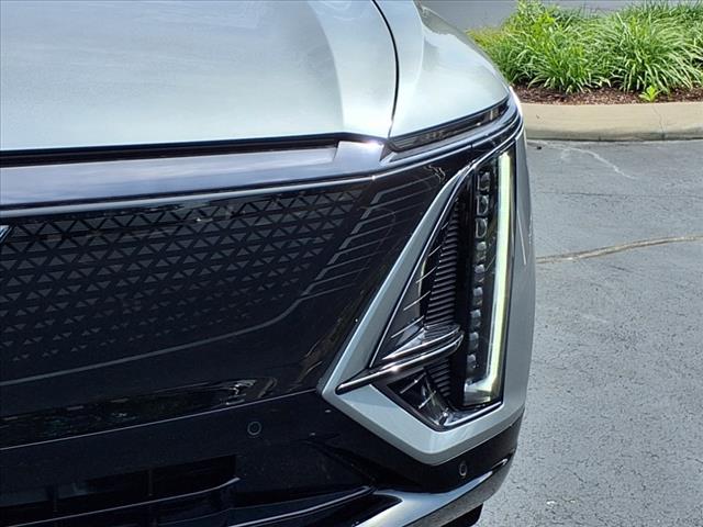 new 2025 Cadillac LYRIQ car, priced at $69,090