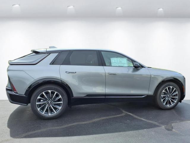 new 2025 Cadillac LYRIQ car, priced at $69,090