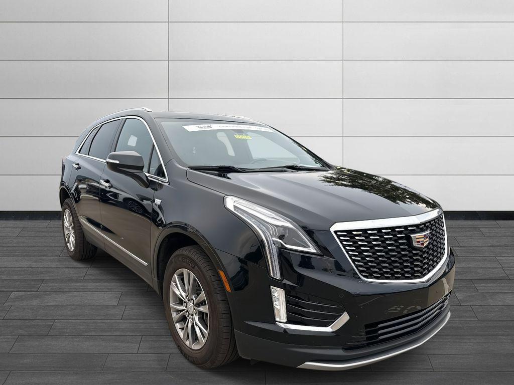 used 2023 Cadillac XT5 car, priced at $35,989