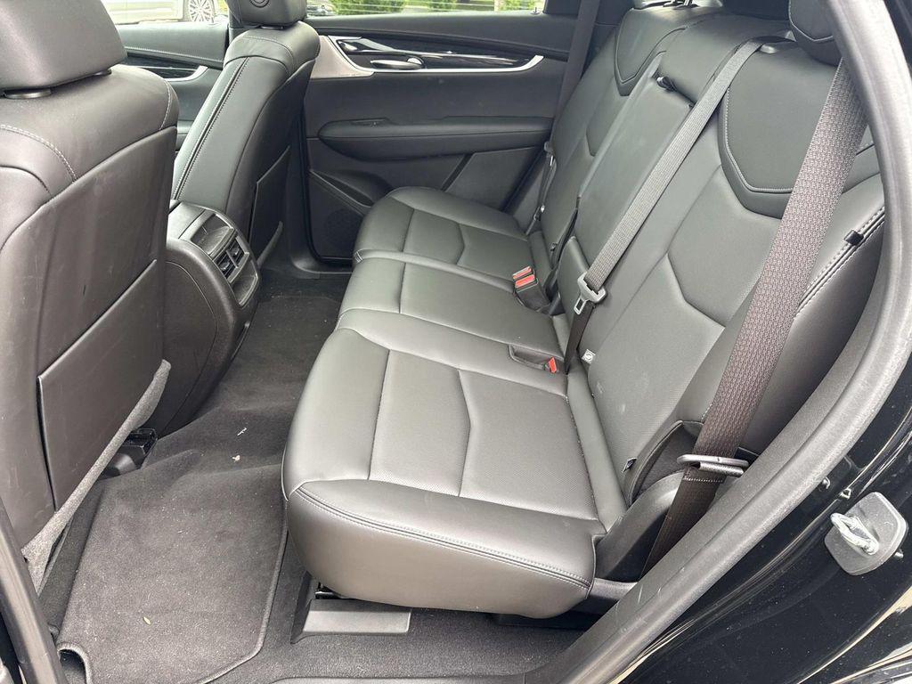 used 2023 Cadillac XT5 car, priced at $35,989