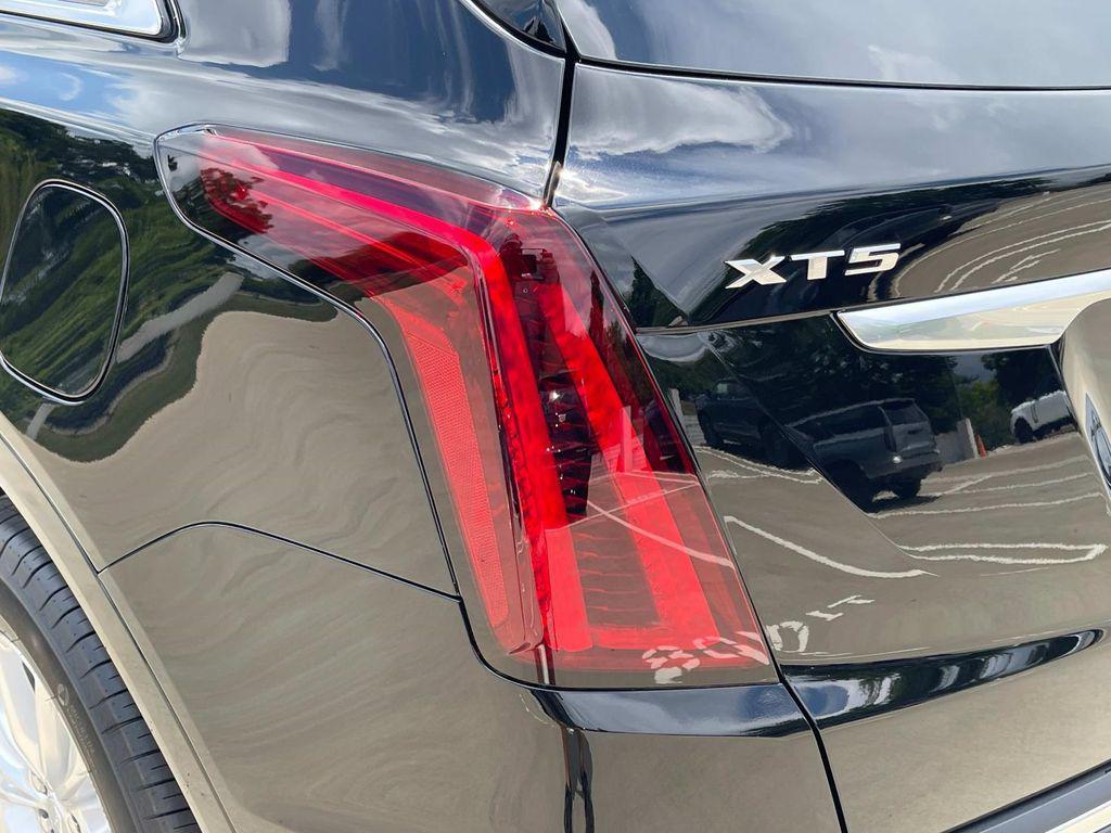 new 2025 Cadillac XT5 car, priced at $46,415