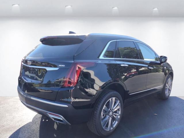 new 2025 Cadillac XT5 car, priced at $53,615