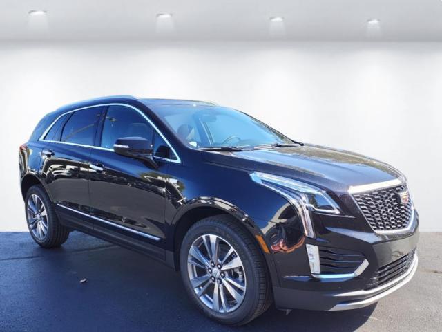 new 2025 Cadillac XT5 car, priced at $53,615