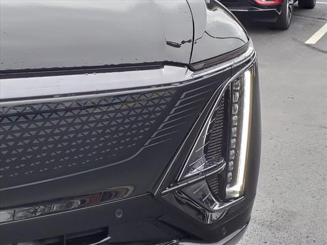 new 2025 Cadillac LYRIQ car, priced at $69,615