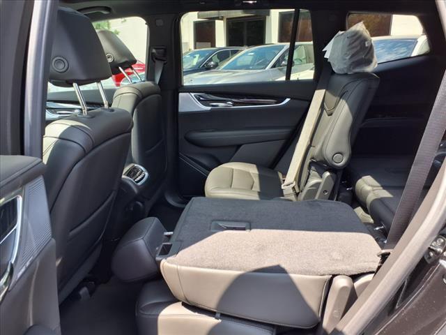 new 2025 Cadillac XT6 car, priced at $62,565
