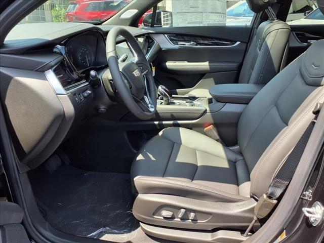 new 2025 Cadillac XT6 car, priced at $62,565