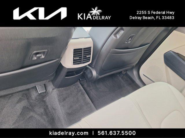 used 2023 Kia Sportage Hybrid car, priced at $27,990