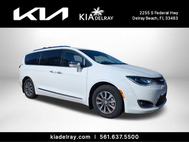 used 2020 Chrysler Pacifica Hybrid car, priced at $26,359