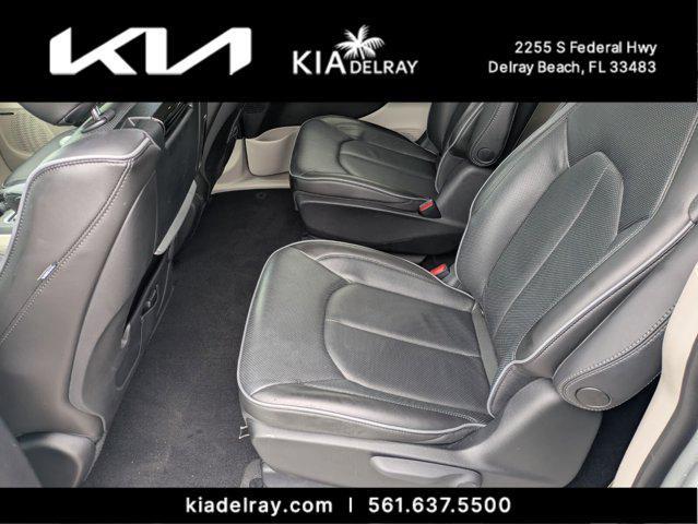 used 2020 Chrysler Pacifica Hybrid car, priced at $26,345