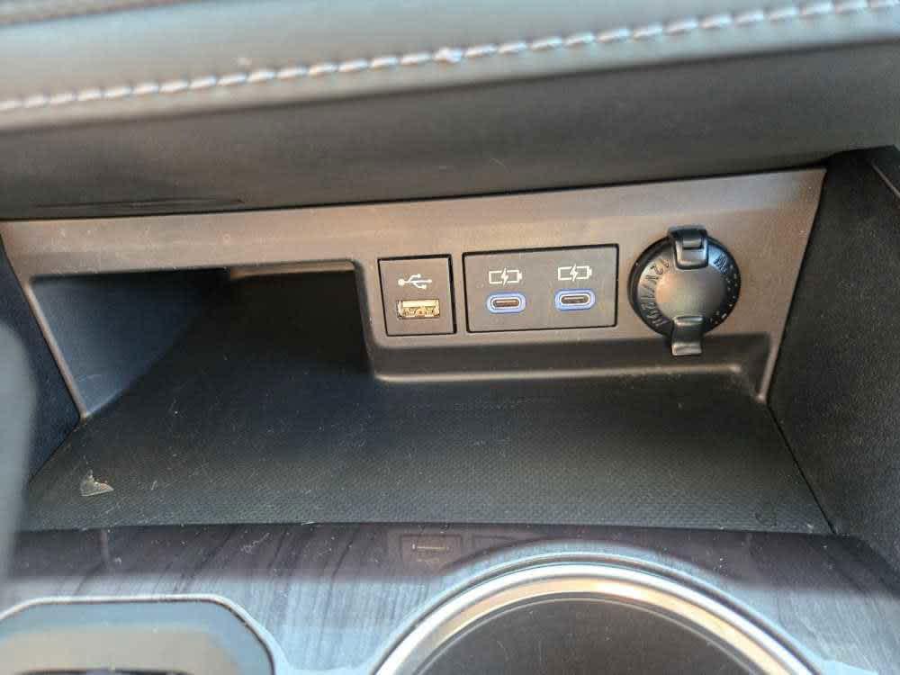 used 2022 Toyota Highlander car, priced at $35,000