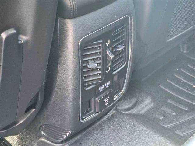 used 2021 Jeep Grand Cherokee car, priced at $28,000