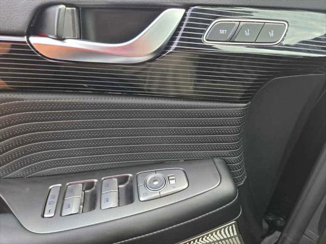 used 2025 Hyundai Palisade car, priced at $46,900