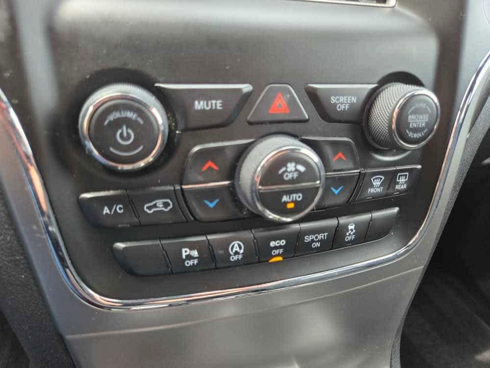 used 2018 Jeep Grand Cherokee car, priced at $16,250