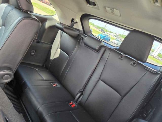 used 2022 Toyota Highlander Hybrid car, priced at $47,000