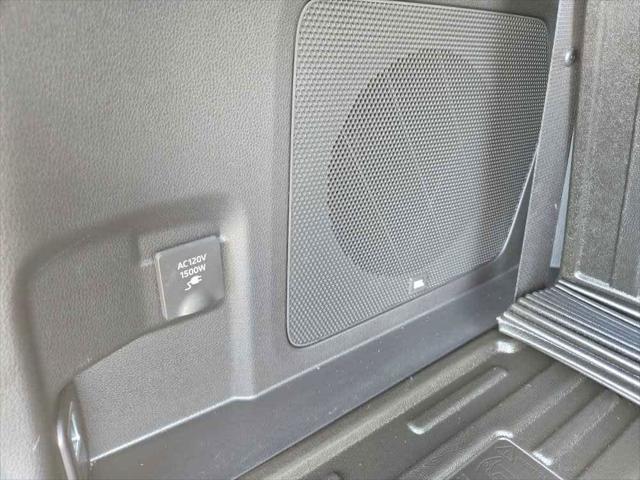 used 2022 Toyota Highlander Hybrid car, priced at $47,000