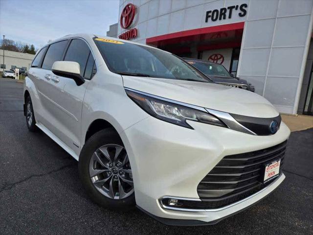 used 2021 Toyota Sienna car, priced at $38,500