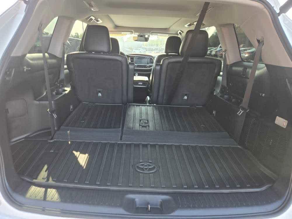 used 2018 Toyota Highlander car, priced at $28,000