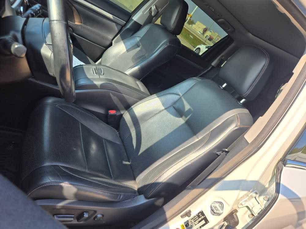 used 2018 Toyota Highlander car, priced at $28,000