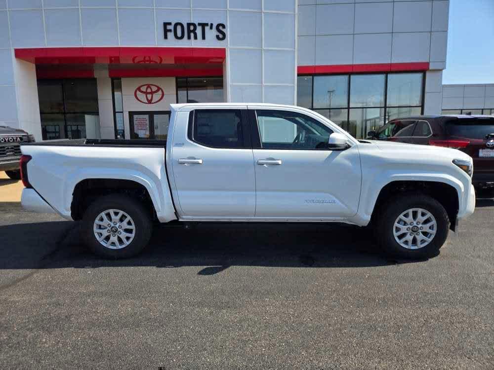 new 2025 Toyota Tacoma car, priced at $40,454