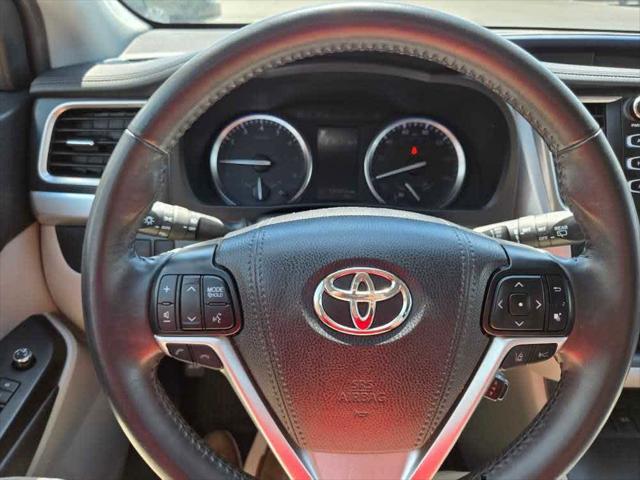 used 2019 Toyota Highlander car, priced at $22,000