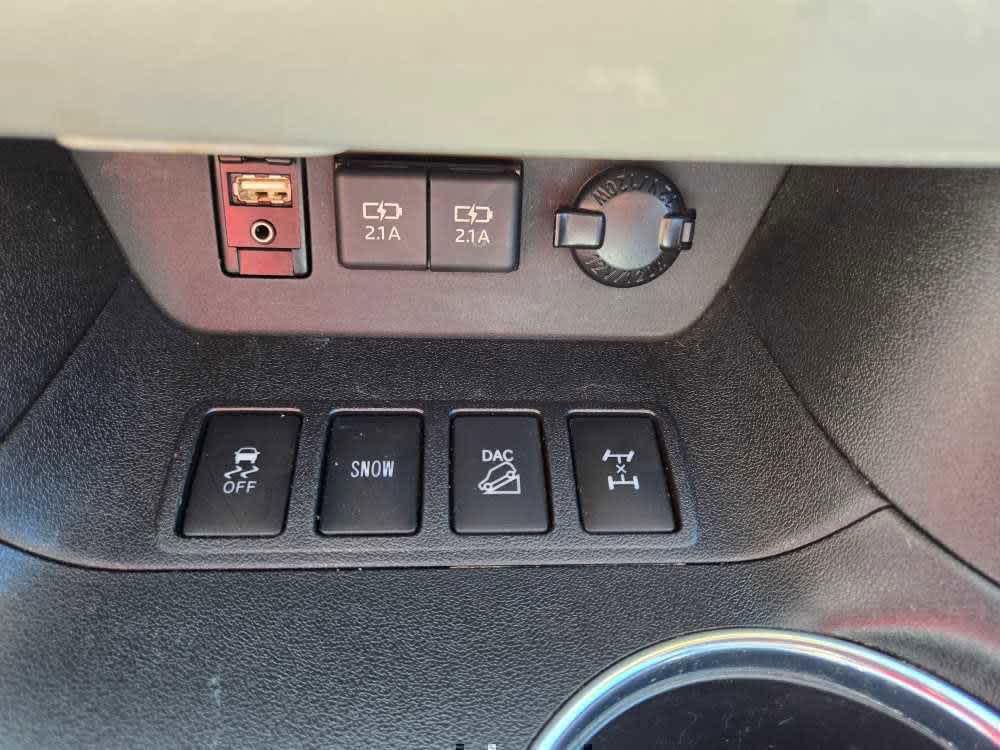 used 2019 Toyota Highlander car, priced at $20,500
