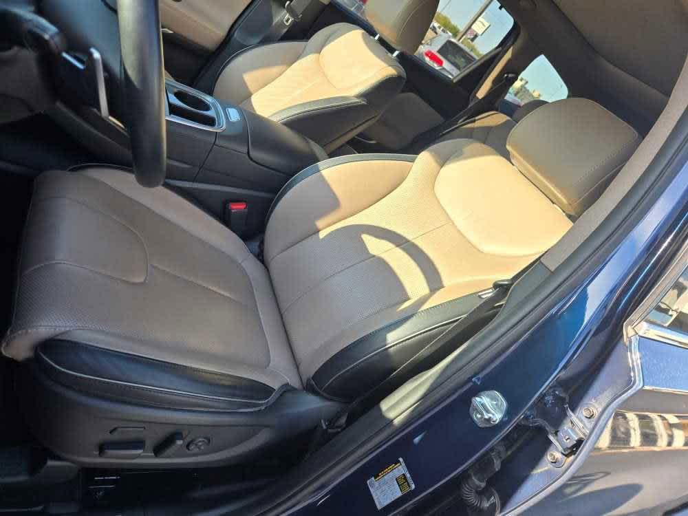 used 2023 Hyundai Santa Fe car, priced at $30,500