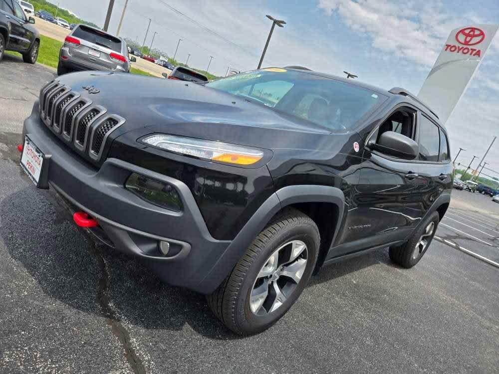 used 2016 Jeep Cherokee car, priced at $13,500