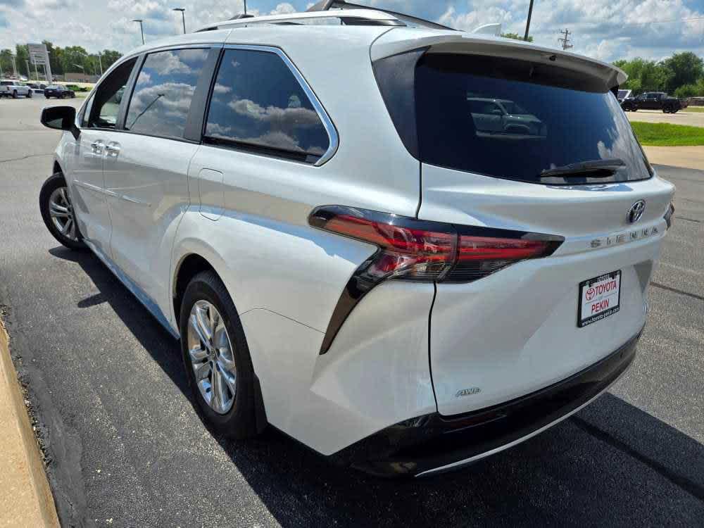 used 2022 Toyota Sienna car, priced at $39,500