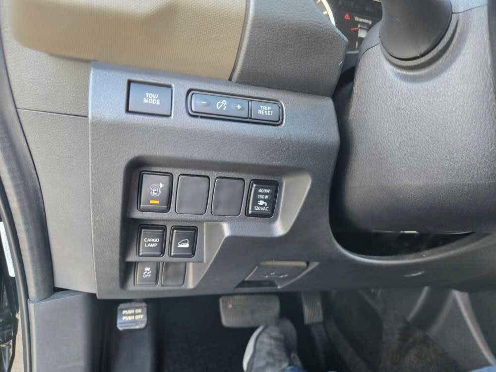 used 2022 Nissan Frontier car, priced at $29,000