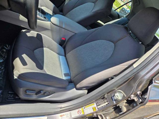 used 2018 Toyota Camry Hybrid car, priced at $18,250