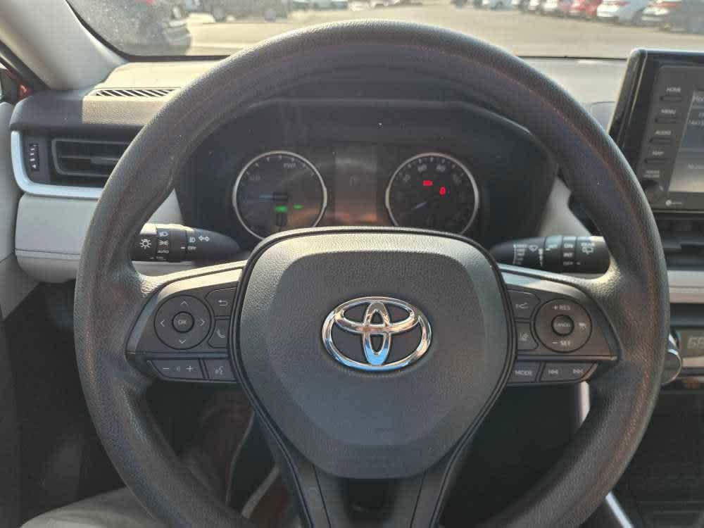 used 2021 Toyota RAV4 Hybrid car, priced at $31,000