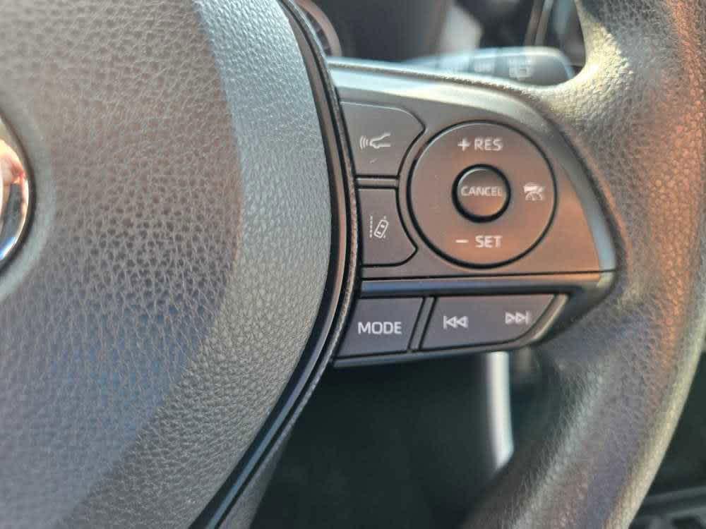 used 2021 Toyota RAV4 Hybrid car, priced at $31,000