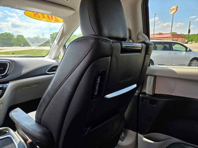 used 2018 Chrysler Pacifica Hybrid car, priced at $19,500