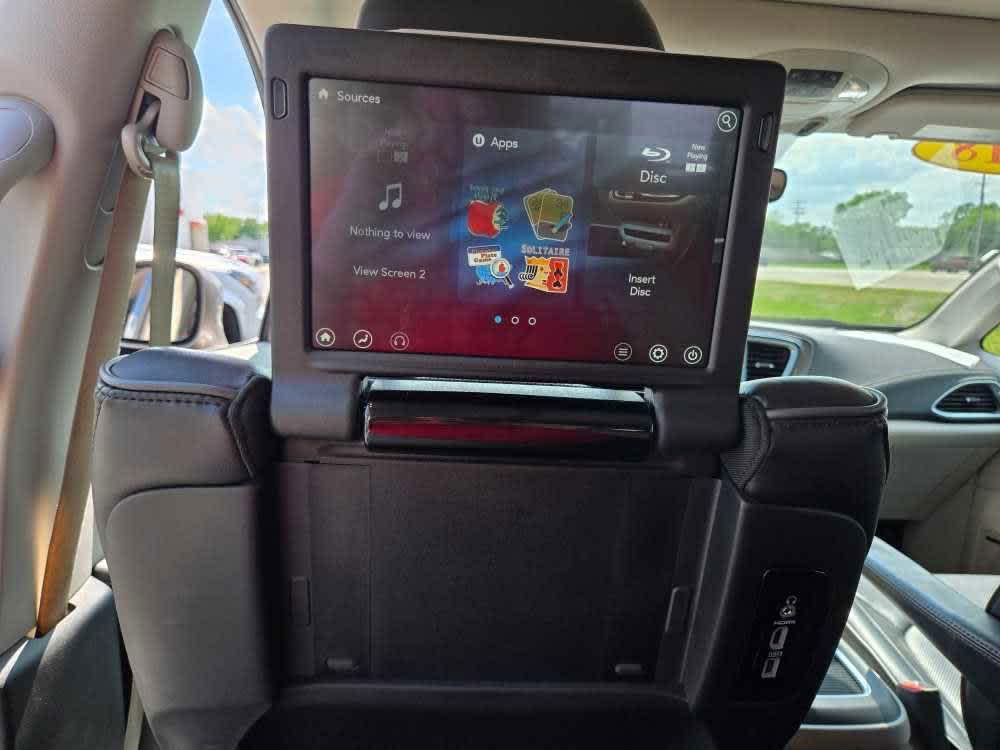 used 2018 Chrysler Pacifica Hybrid car, priced at $18,000