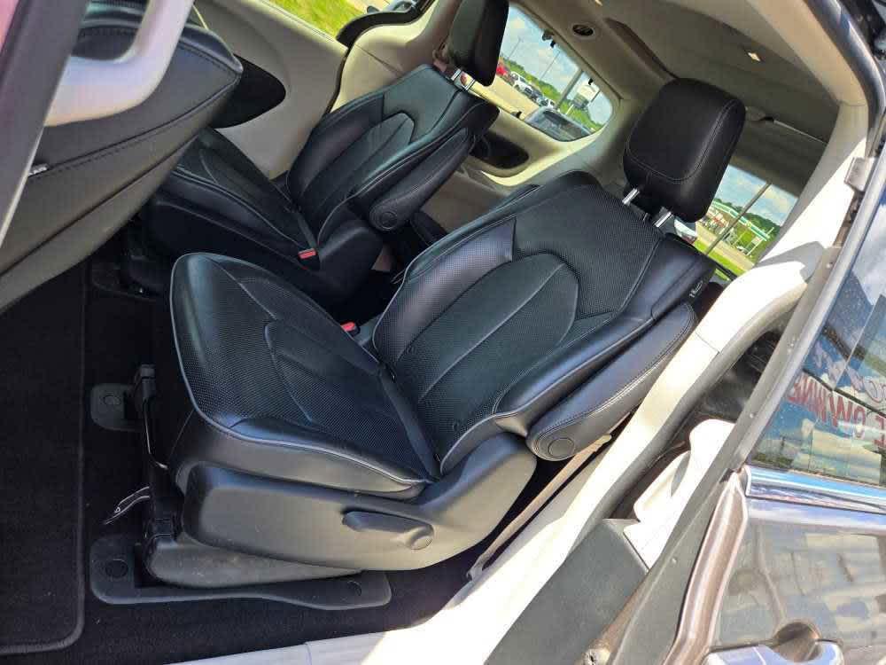 used 2018 Chrysler Pacifica Hybrid car, priced at $18,000