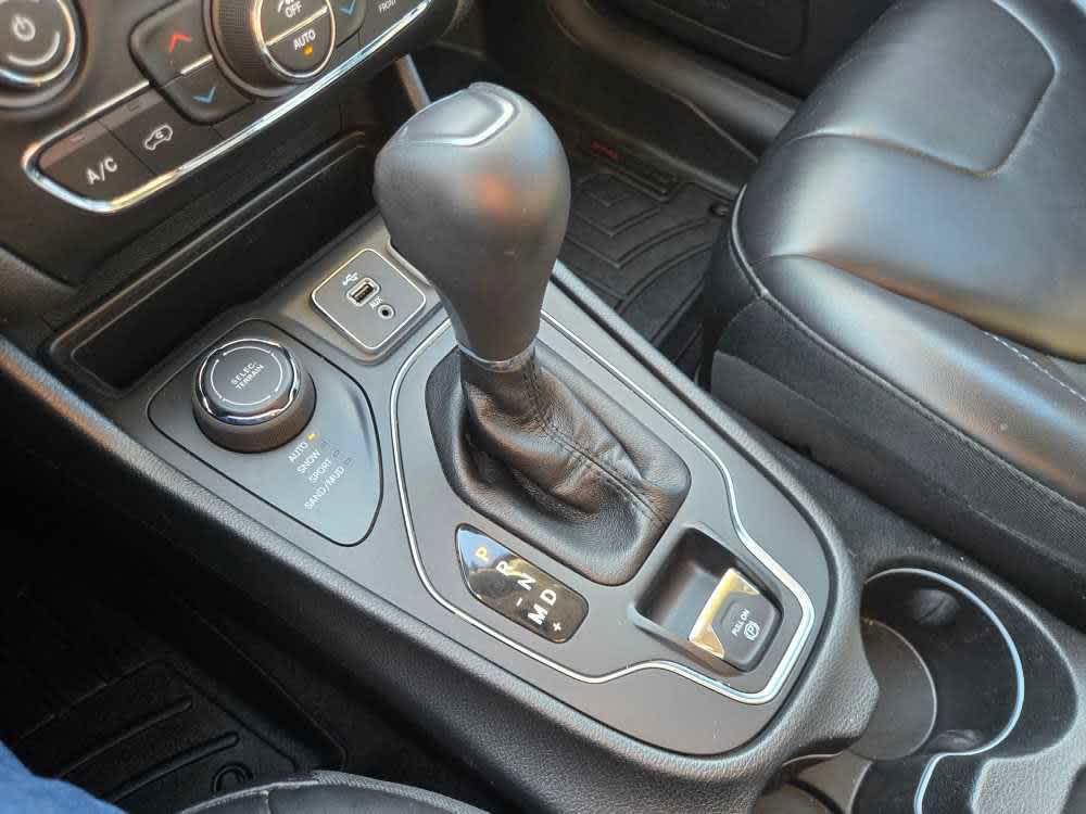 used 2019 Jeep Cherokee car, priced at $17,500