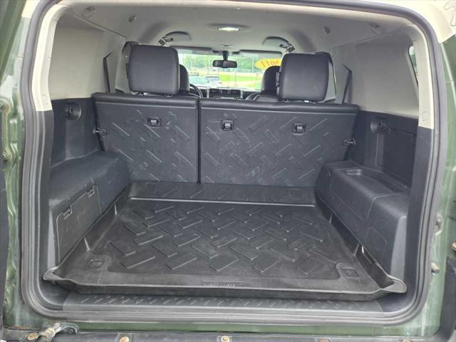 used 2011 Toyota FJ Cruiser car, priced at $23,000