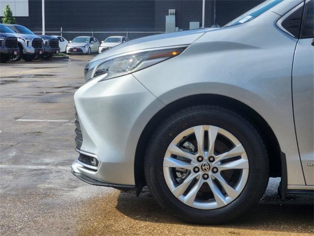 used 2021 Toyota Sienna car, priced at $41,137