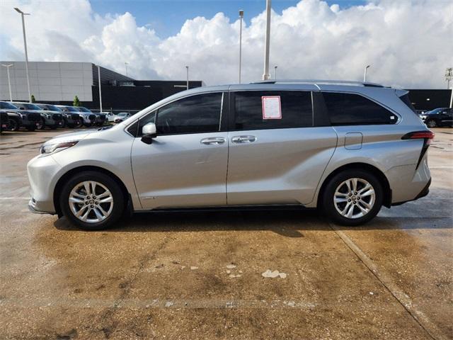 used 2021 Toyota Sienna car, priced at $41,137