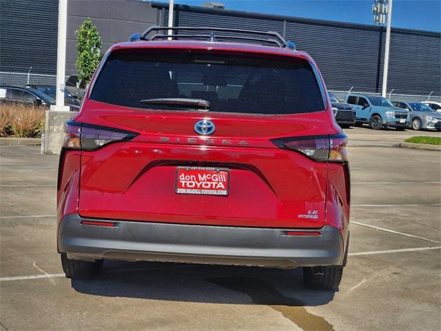 used 2023 Toyota Sienna car, priced at $40,869
