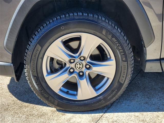 used 2022 Toyota RAV4 car, priced at $19,252