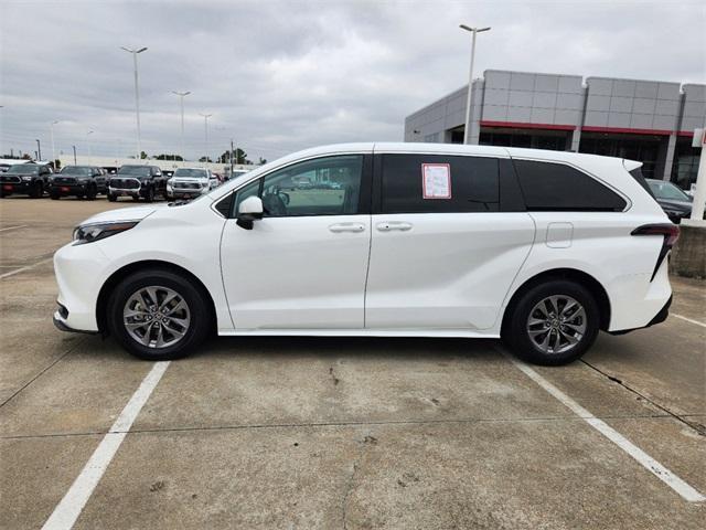 used 2024 Toyota Sienna car, priced at $39,264