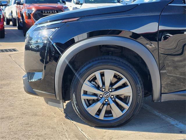 used 2023 Nissan Pathfinder car, priced at $26,837