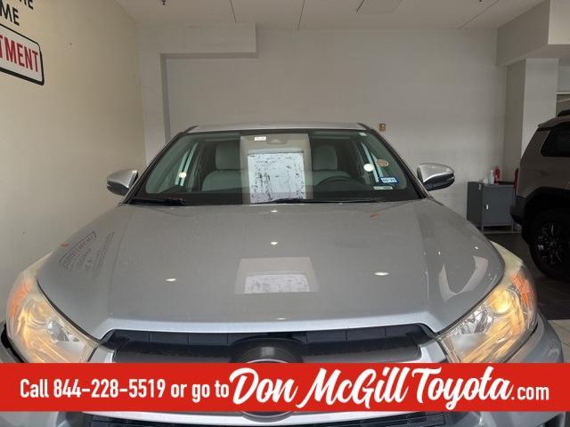 used 2019 Toyota Highlander car, priced at $20,951