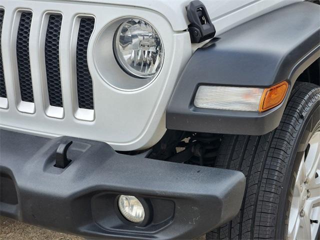 used 2021 Jeep Wrangler Unlimited car, priced at $23,871