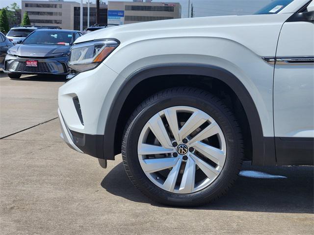 used 2020 Volkswagen Atlas Cross Sport car, priced at $21,797