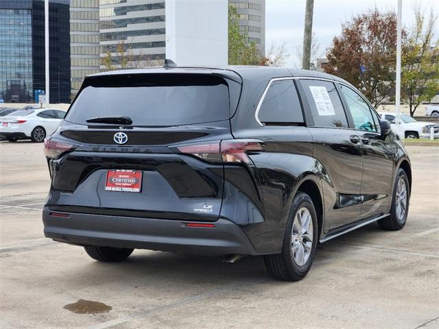 used 2024 Toyota Sienna car, priced at $39,646