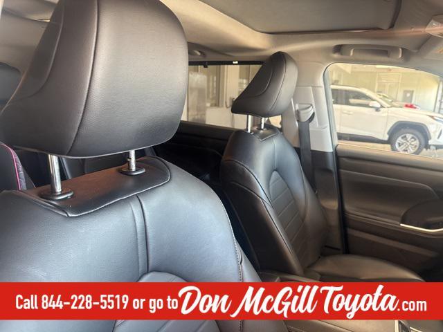 used 2024 Toyota Highlander car, priced at $39,762