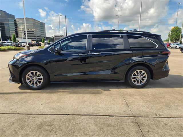 used 2023 Toyota Sienna car, priced at $40,875