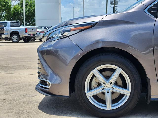 used 2022 Toyota Sienna car, priced at $42,986